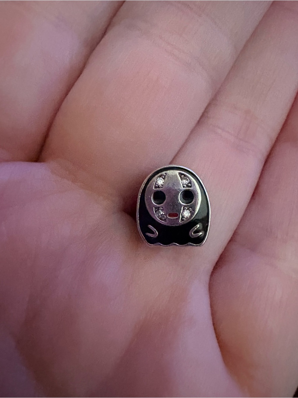 No face from spirited away charm